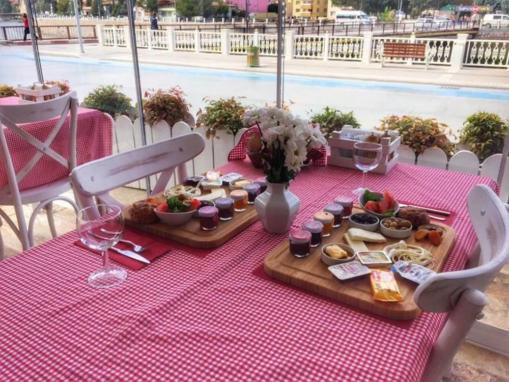 Hatunca Otel & Restaurant Амасья Экстерьер фото